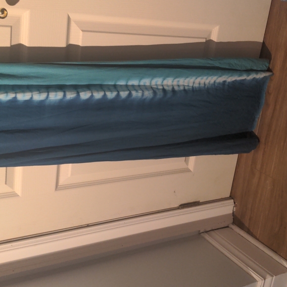 Press Dress - Maxi Dress - Picture 2 of 4